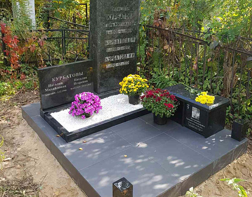 Индивидуальный колумбарий в Минске - Купить памятники из гранита, фото 13 Индивидуальный колумбарий в Минске - Купить памятники из гранита, фото 13